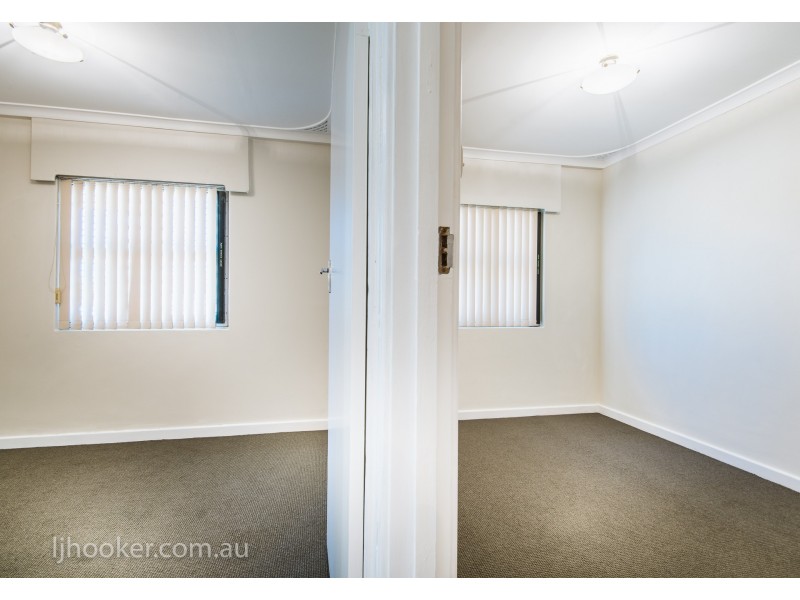98 Station Street, East Cannington WA 6107