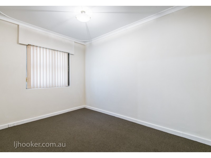 98 Station Street, East Cannington WA 6107