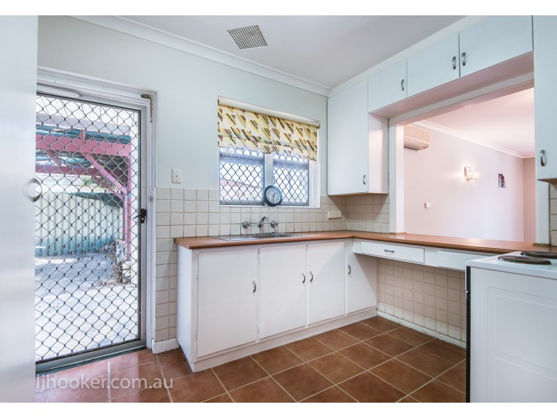 98 Station Street, East Cannington WA 6107