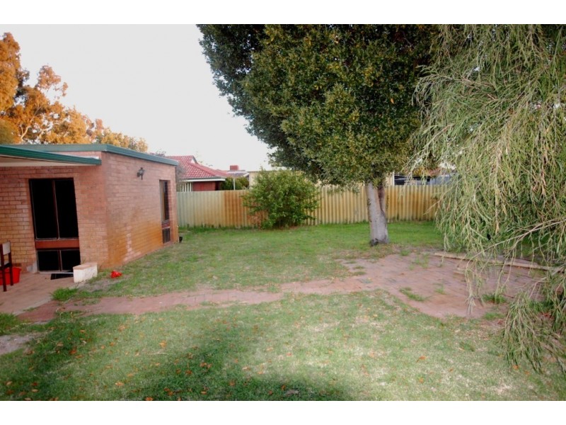 10 Gravity Street, Beckenham WA 6107