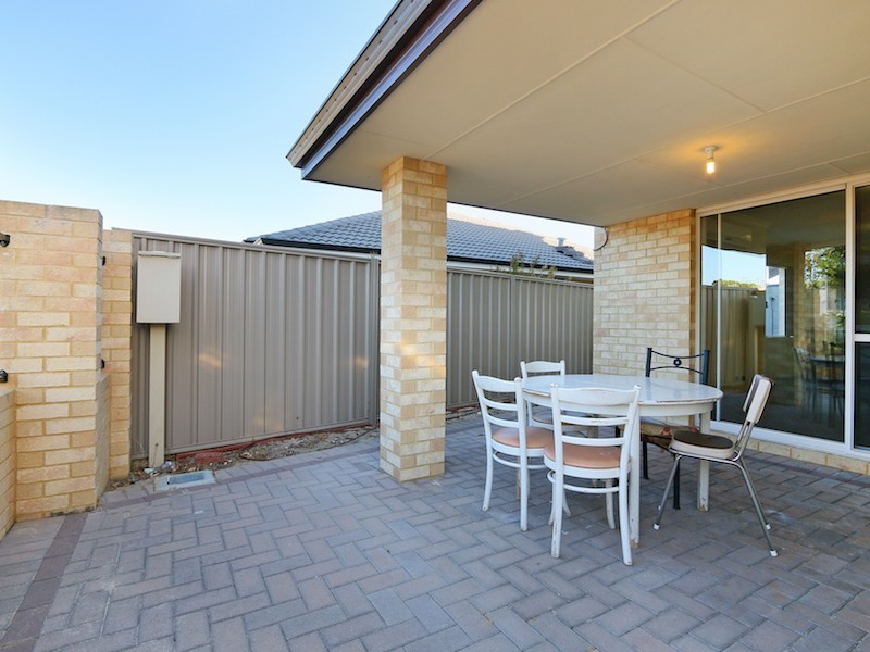 24 Firby Street, Cloverdale WA 6105