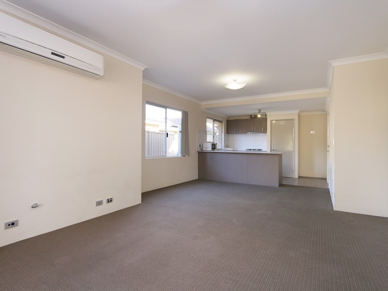 24 Firby Street, Cloverdale WA 6105