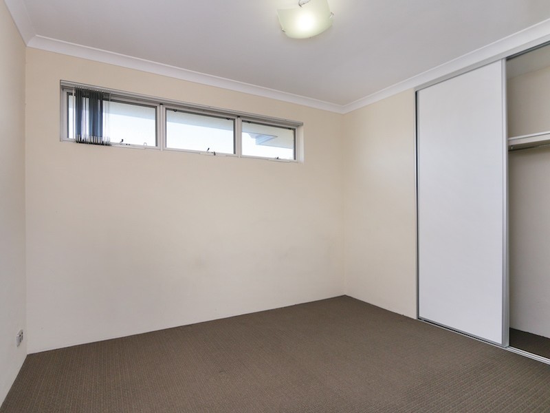 24 Firby Street, Cloverdale WA 6105