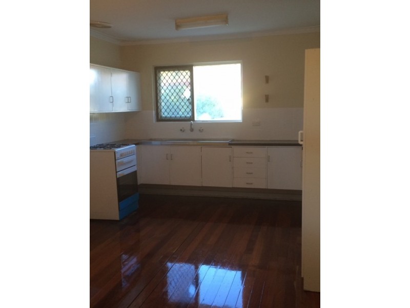 6 Romney Street, Beckenham WA 6107