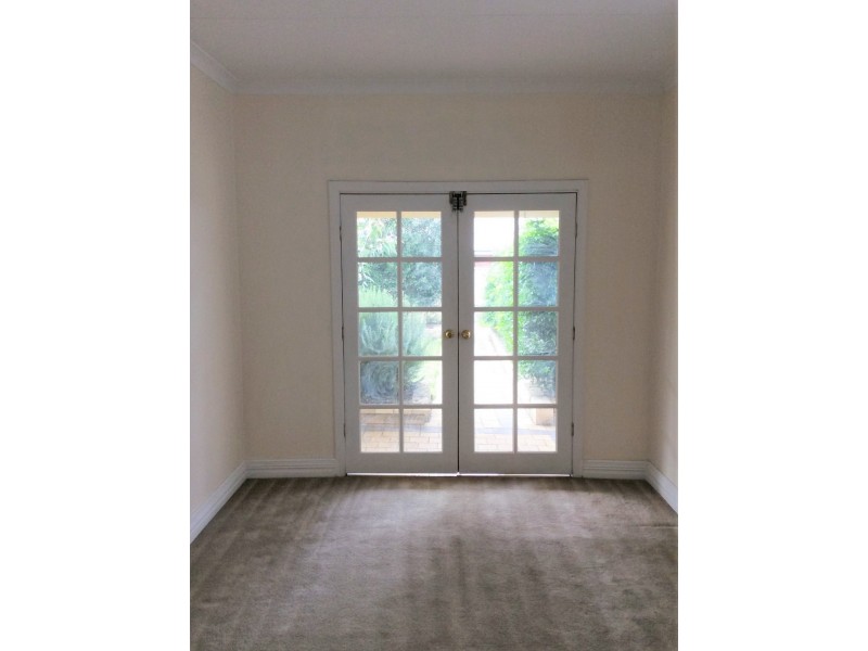 240 Berwick Street, Victoria Park WA 6100