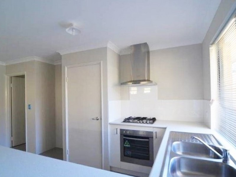 211A Wharf Street, Queens Park WA 6107