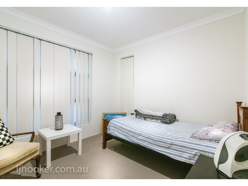 208B Hamilton Street, Queens Park WA 6107