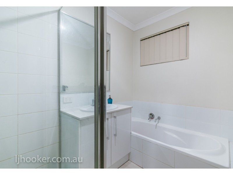 208B Hamilton Street, Queens Park WA 6107