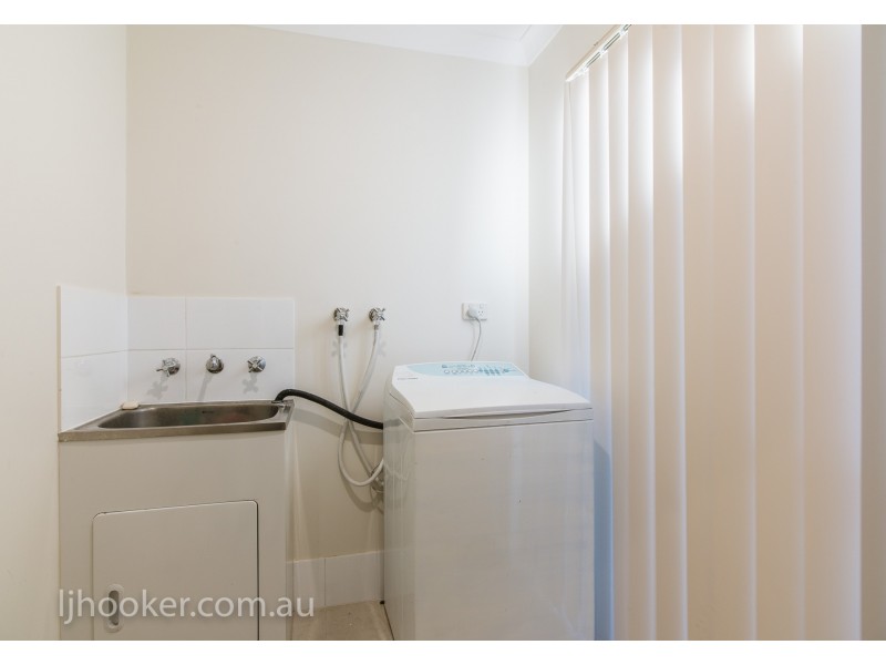 208B Hamilton Street, Queens Park WA 6107