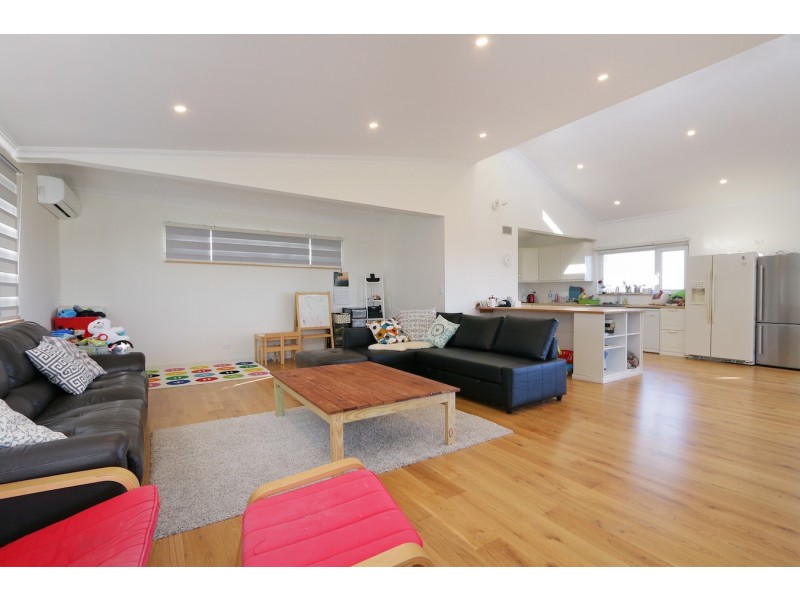 8A Troon Cove, Connolly WA 6027