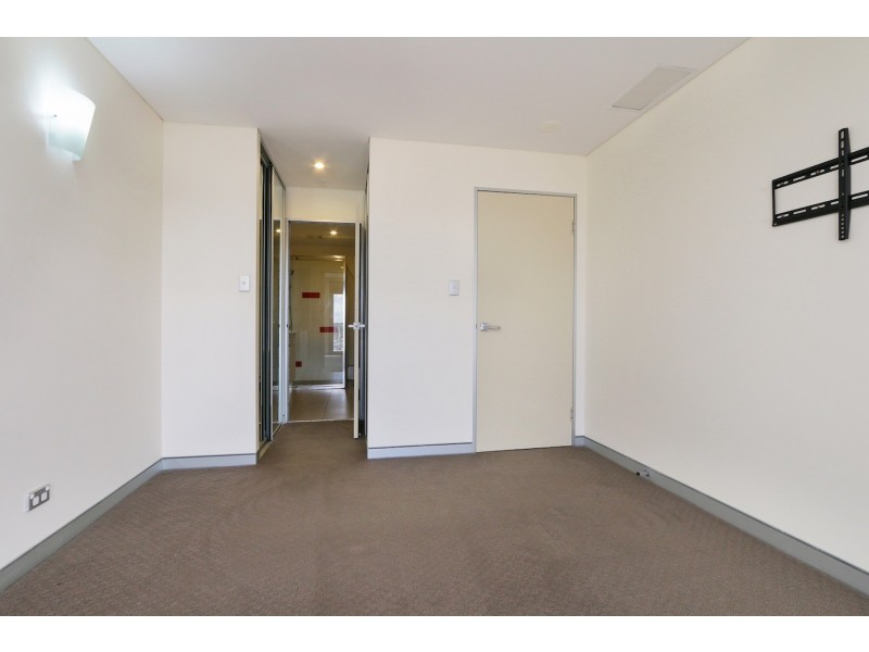 102/148 Adelaide Terrace, East Perth WA 6004