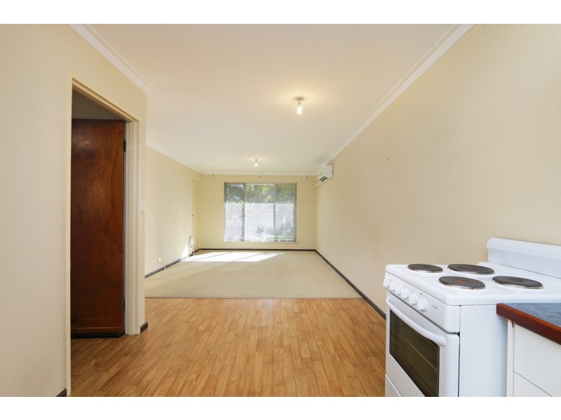 2A Grantham Place, Carlisle WA 6101