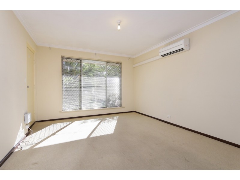 2A Grantham Place, Carlisle WA 6101