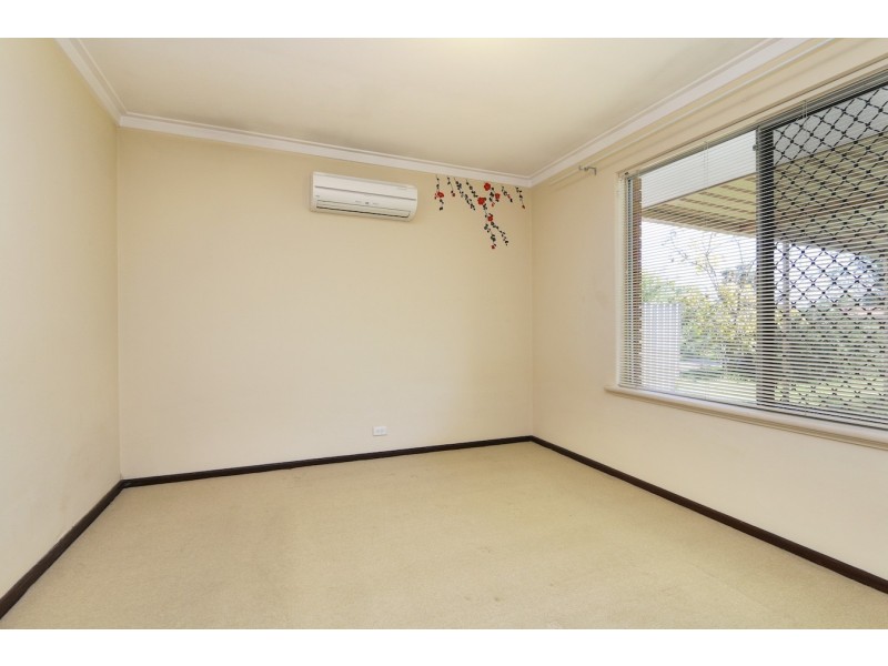 2A Grantham Place, Carlisle WA 6101