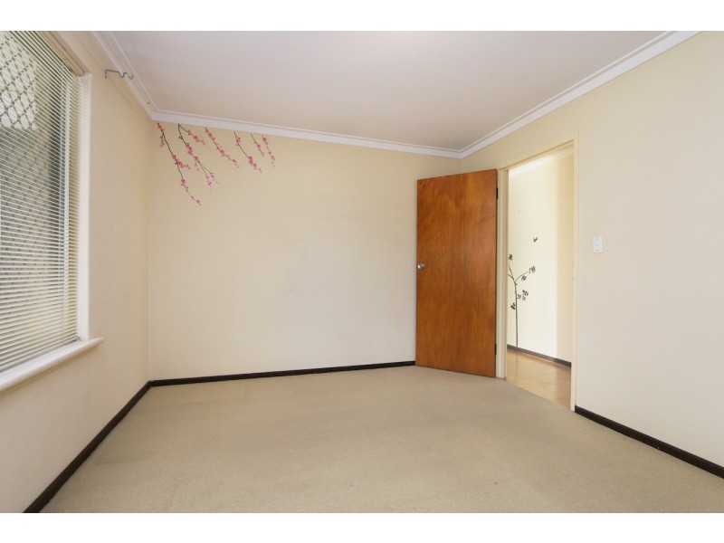 2A Grantham Place, Carlisle WA 6101