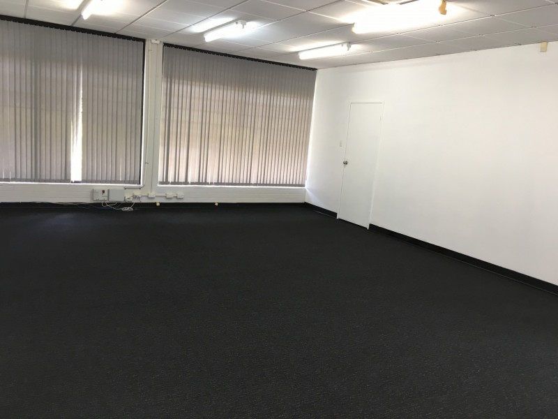 8 Oswald Street, Victoria Park WA 6100