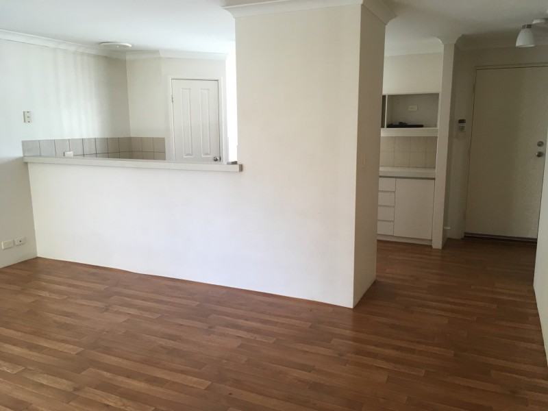 2/84 Henry Street, East Cannington WA 6107