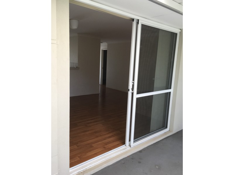 2/84 Henry Street, East Cannington WA 6107