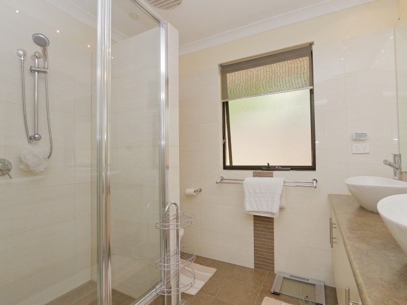 15A Cornwall Street, Lathlain WA 6100