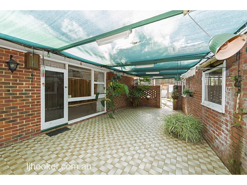 19 Farnham Street, Bentley WA 6102