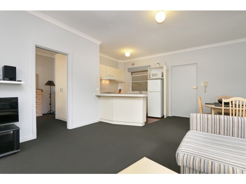 8/37 Mill Point Road, South Perth WA 6151