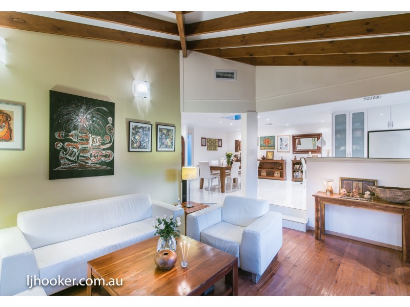 22B Stephen Street, Queens Park WA 6107