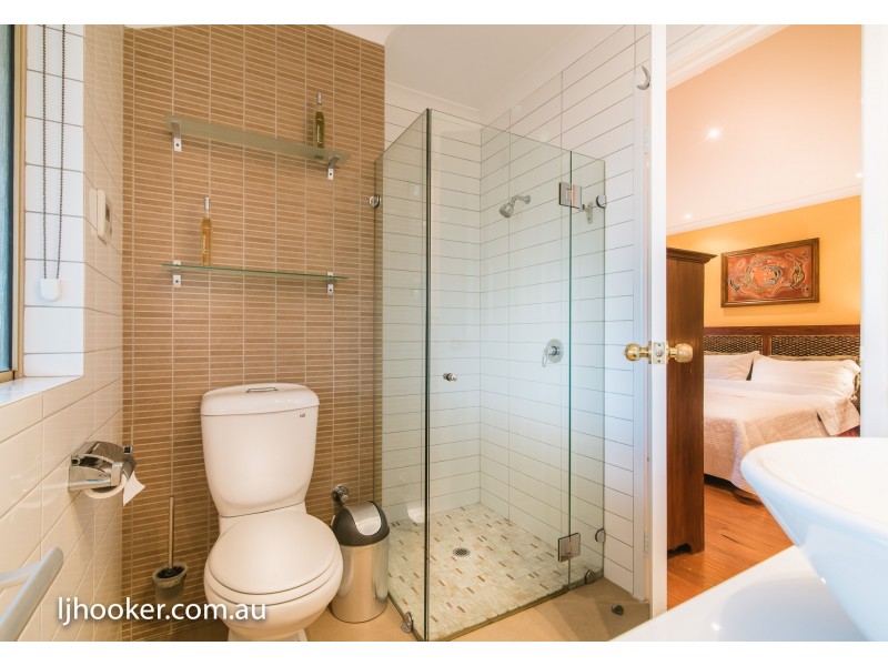 22B Stephen Street, Queens Park WA 6107