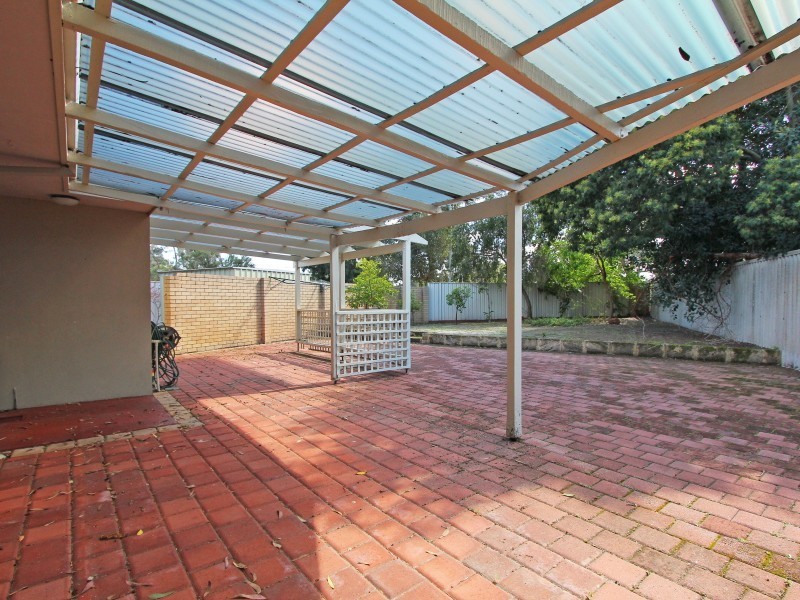 5 Miamba Court, Karawara WA 6152