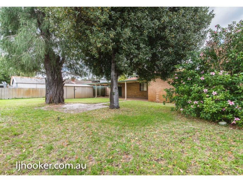 10 Gravity Street, Beckenham WA 6107