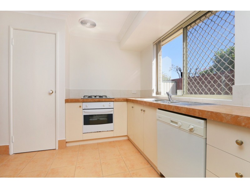 7/9 Lansing Street, Queens Park WA 6107