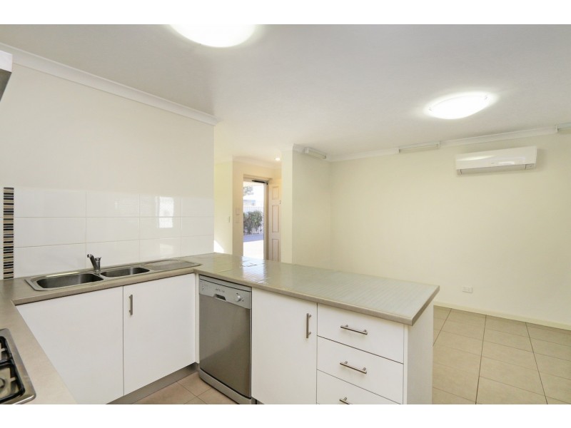 2/82 Great Northern Highway, Midland WA 6056