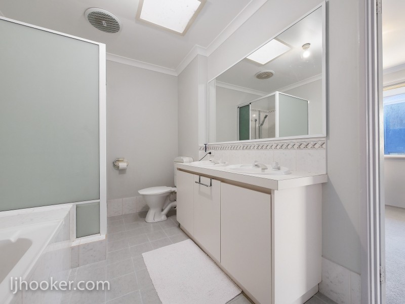 4/3 Fogerthorpe Crescent, Maylands WA 6051