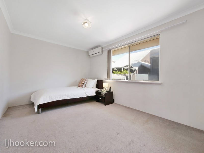4/3 Fogerthorpe Crescent, Maylands WA 6051