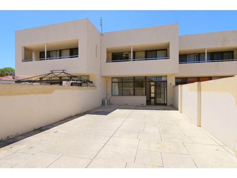 3/27 South Terrace, Como WA 6152