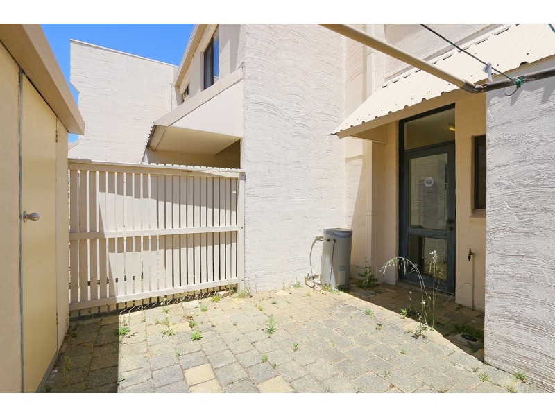 3/27 South Terrace, Como WA 6152