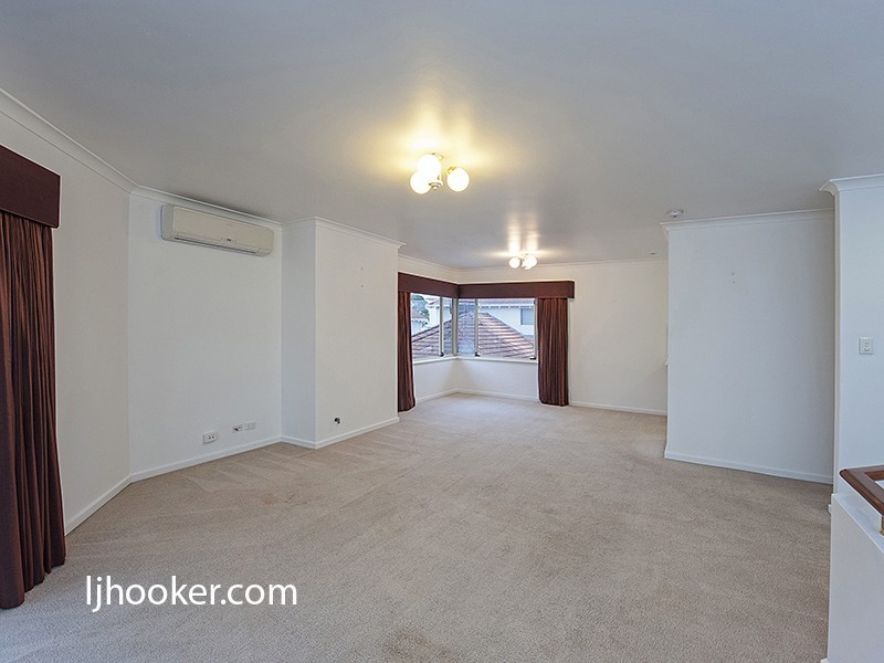 4/20 Egham Road, Burswood WA 6100