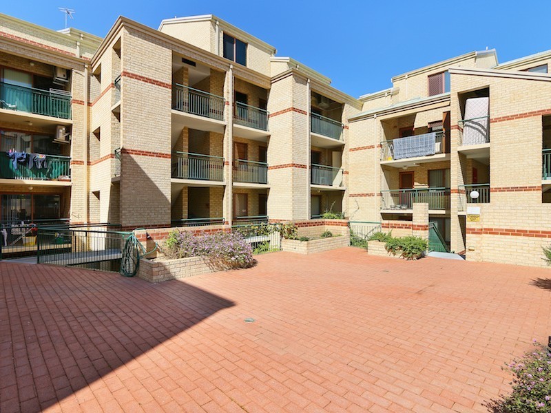 4/18 Forrest Avenue, East Perth WA 6004