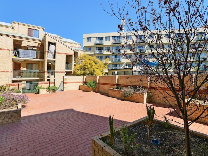 4/18 Forrest Avenue, East Perth WA 6004