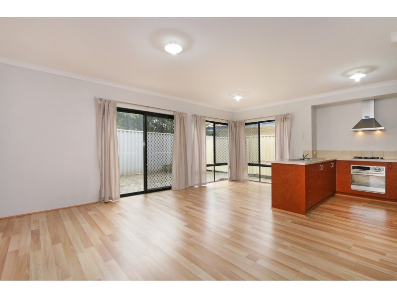 85A Walpole Street, St James WA 6102