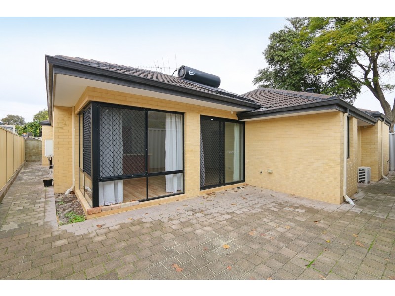 85A Walpole Street, St James WA 6102