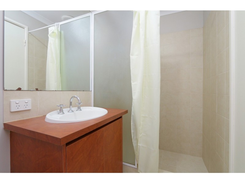 85A Walpole Street, St James WA 6102