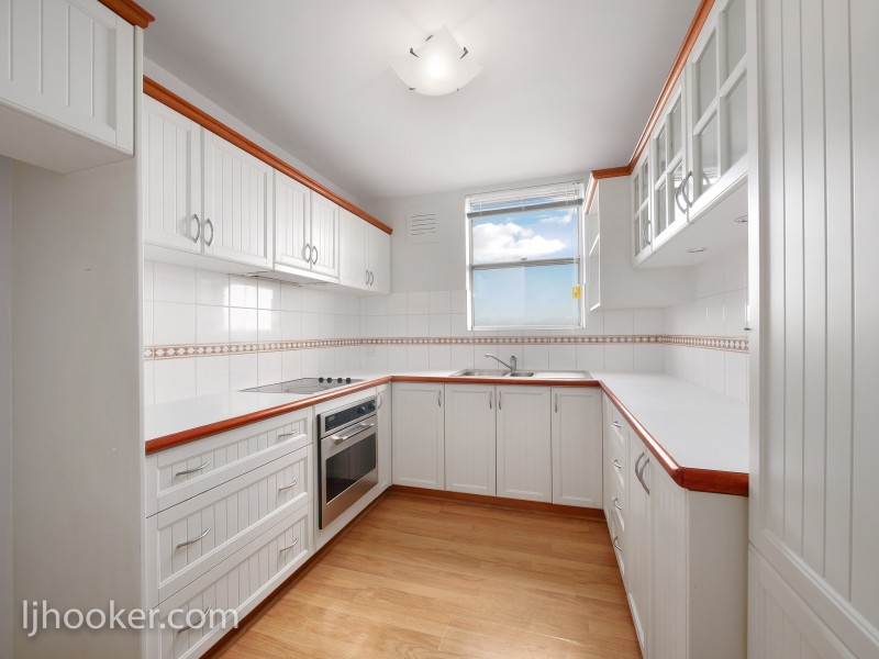 37/40 Pollard Street, Glendalough WA 6016