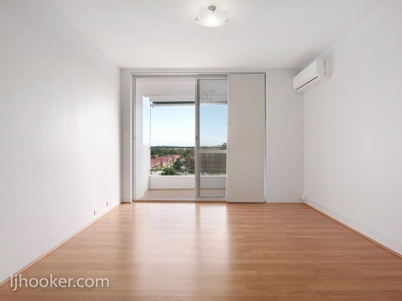 37/40 Pollard Street, Glendalough WA 6016