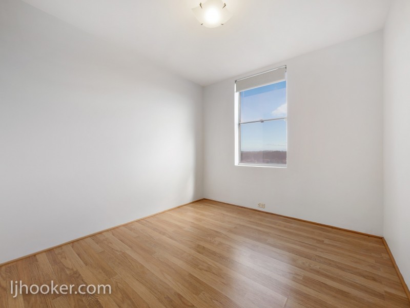 37/40 Pollard Street, Glendalough WA 6016