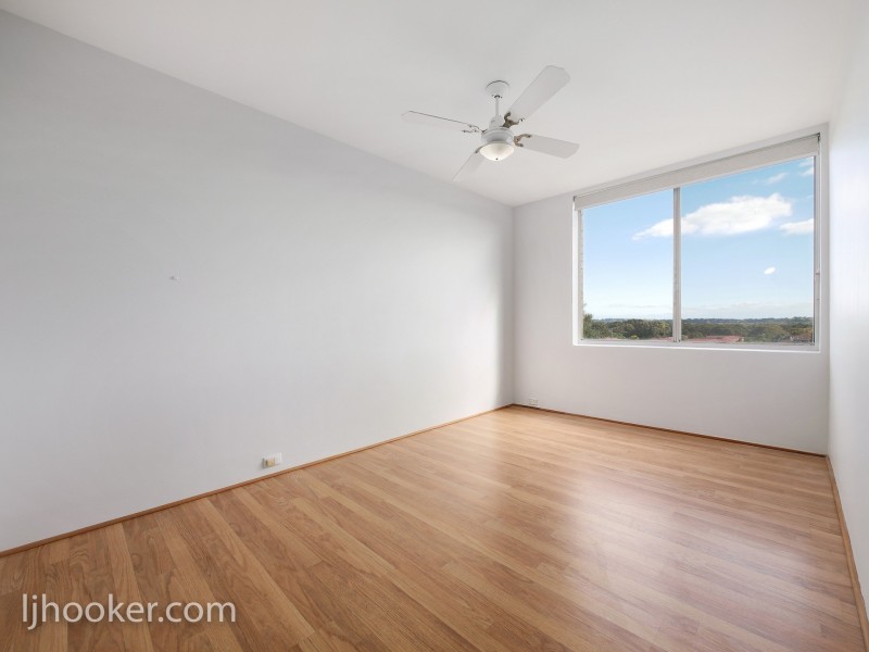 37/40 Pollard Street, Glendalough WA 6016