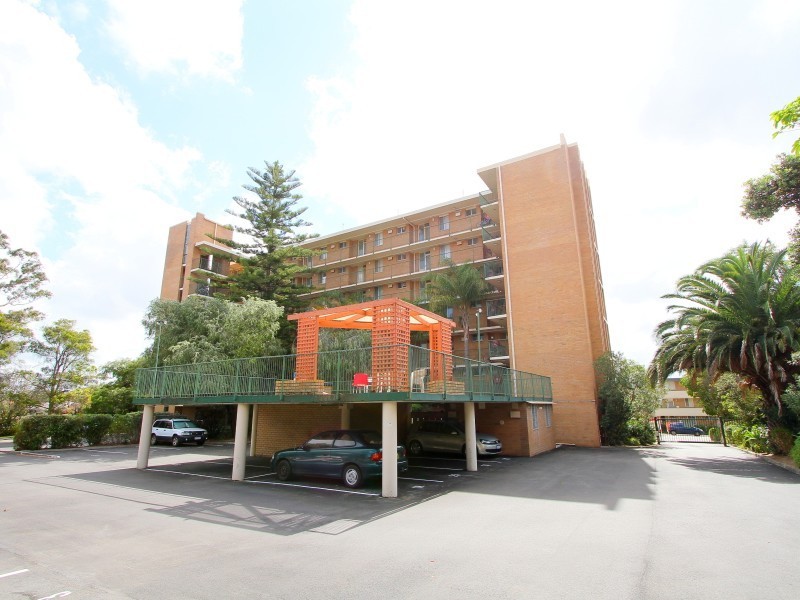 42/80 King George Street, Victoria Park WA 6100
