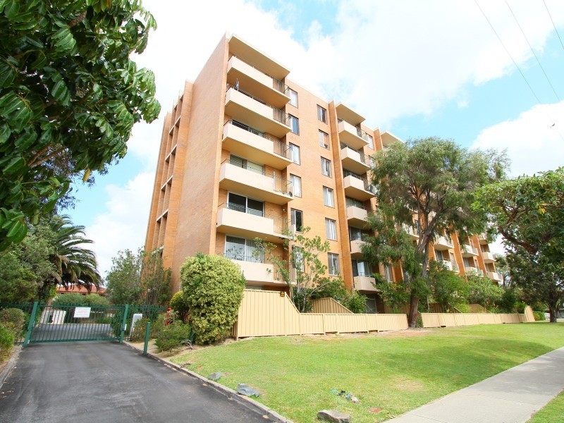 42/80 King George Street, Victoria Park WA 6100