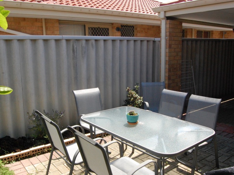 4/75 Hamilton Street, Cannington WA 6107