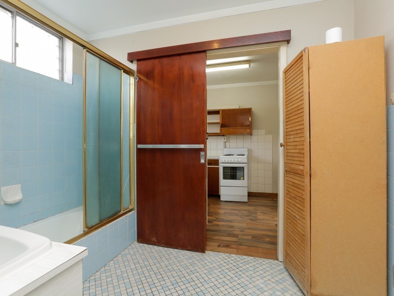 12/48 McMaster Street, Victoria Park WA 6100