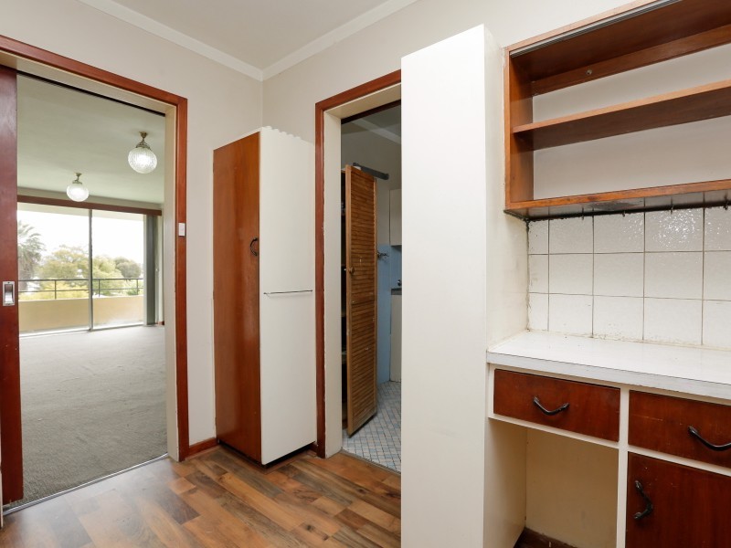 12/48 McMaster Street, Victoria Park WA 6100